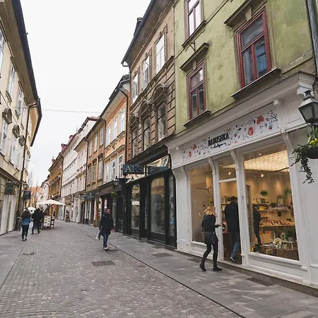 Sweet 16 Apartamento *